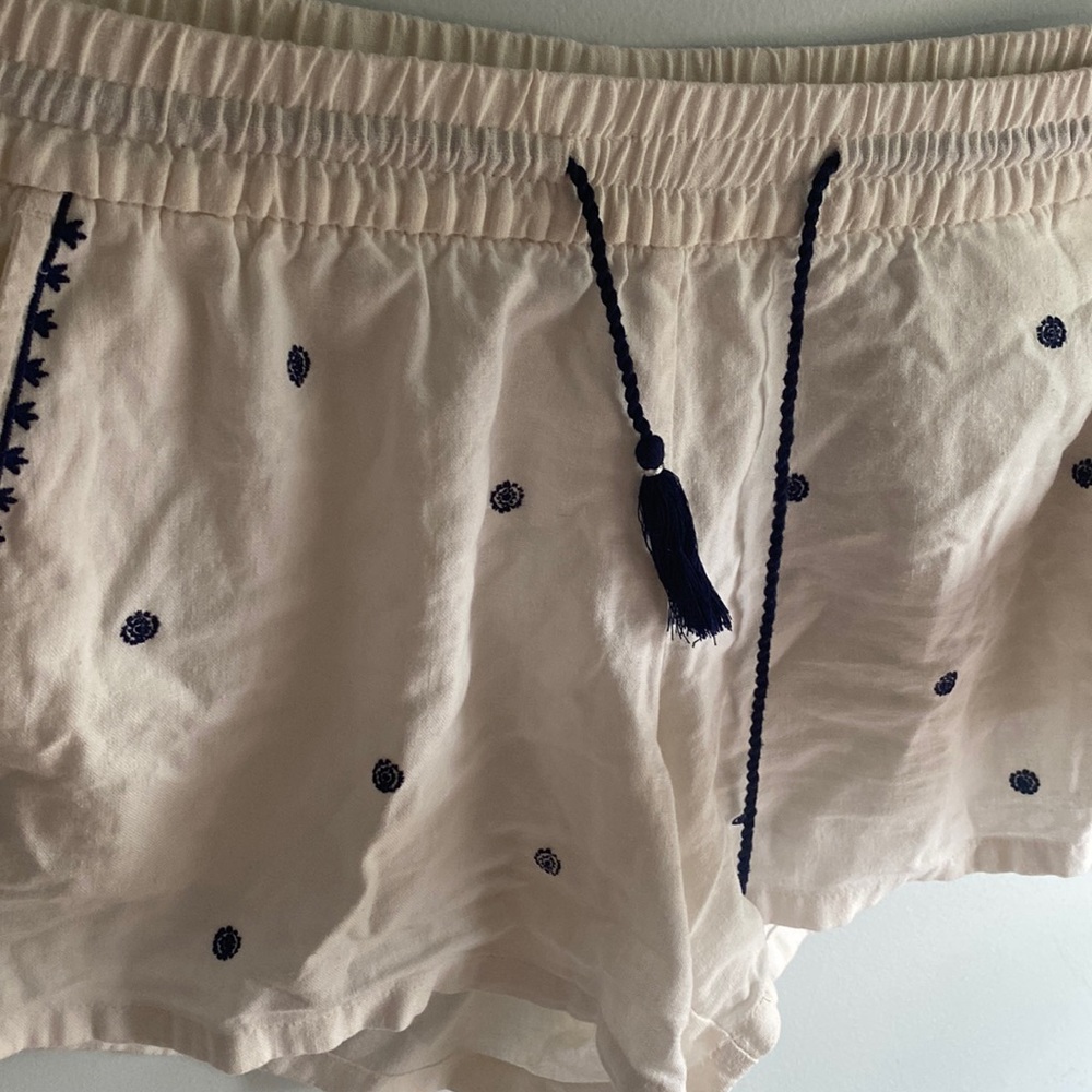 Cute beach shorts!